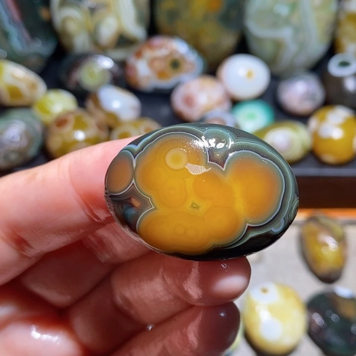 未镶嵌玛瑙/玉髓珠宝半成品187
