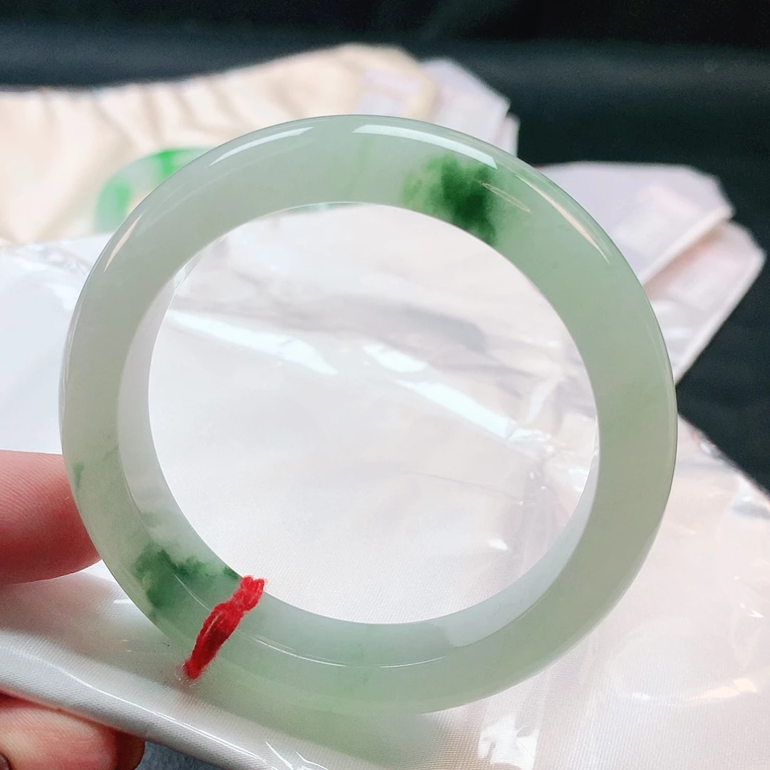 未镶嵌手镯翡翠小**?正圈2792