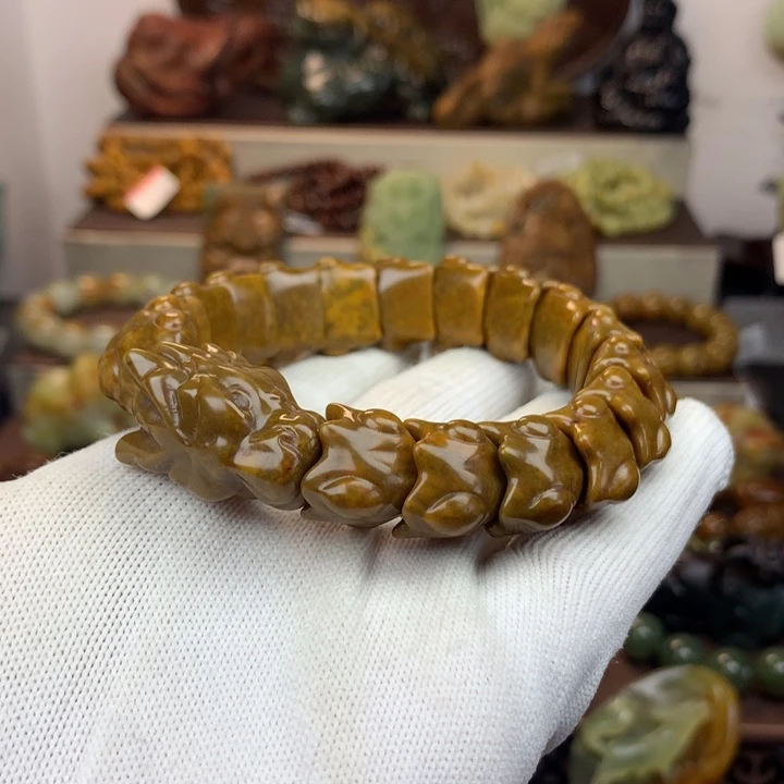 手链未镶嵌岫岩河磨玉（透闪石质玉）