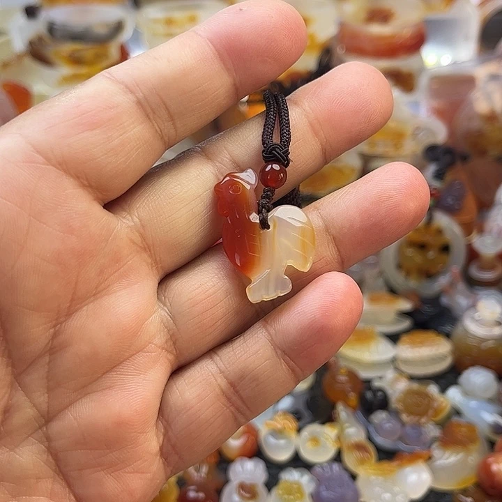 玛瑙/玉髓未镶嵌颈饰