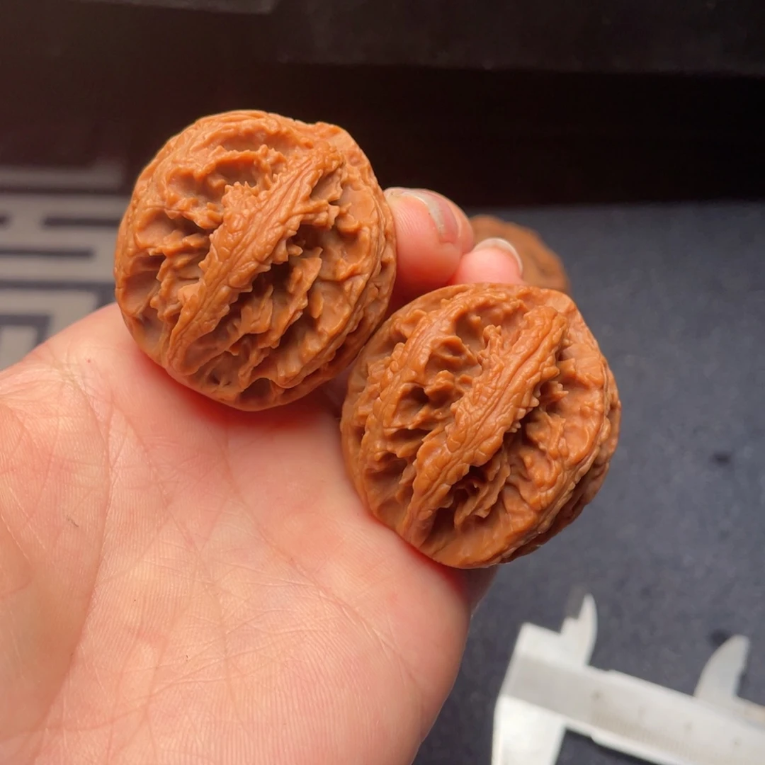 文玩核桃把件秦岭核桃10