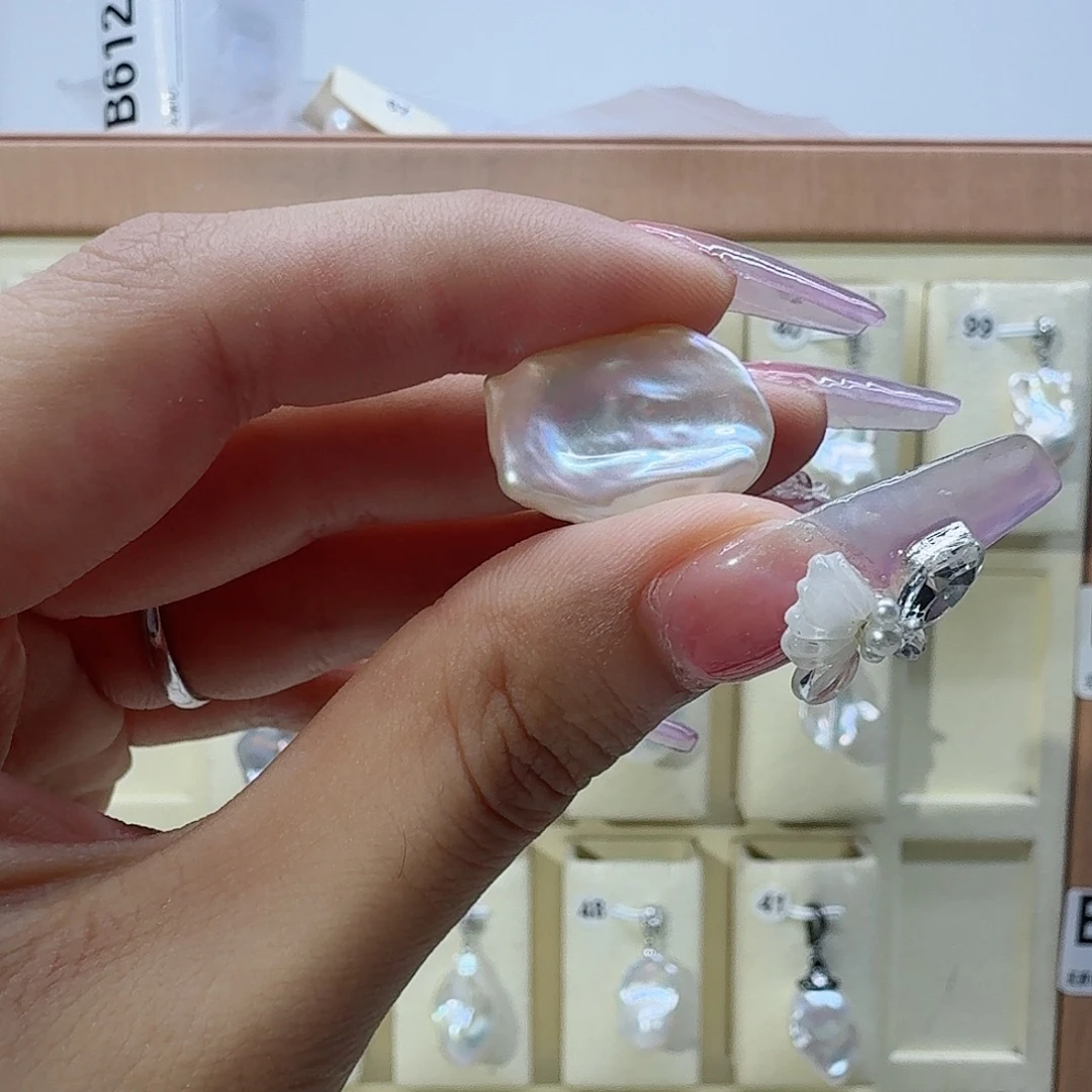 颈饰淡水珍珠未镶嵌