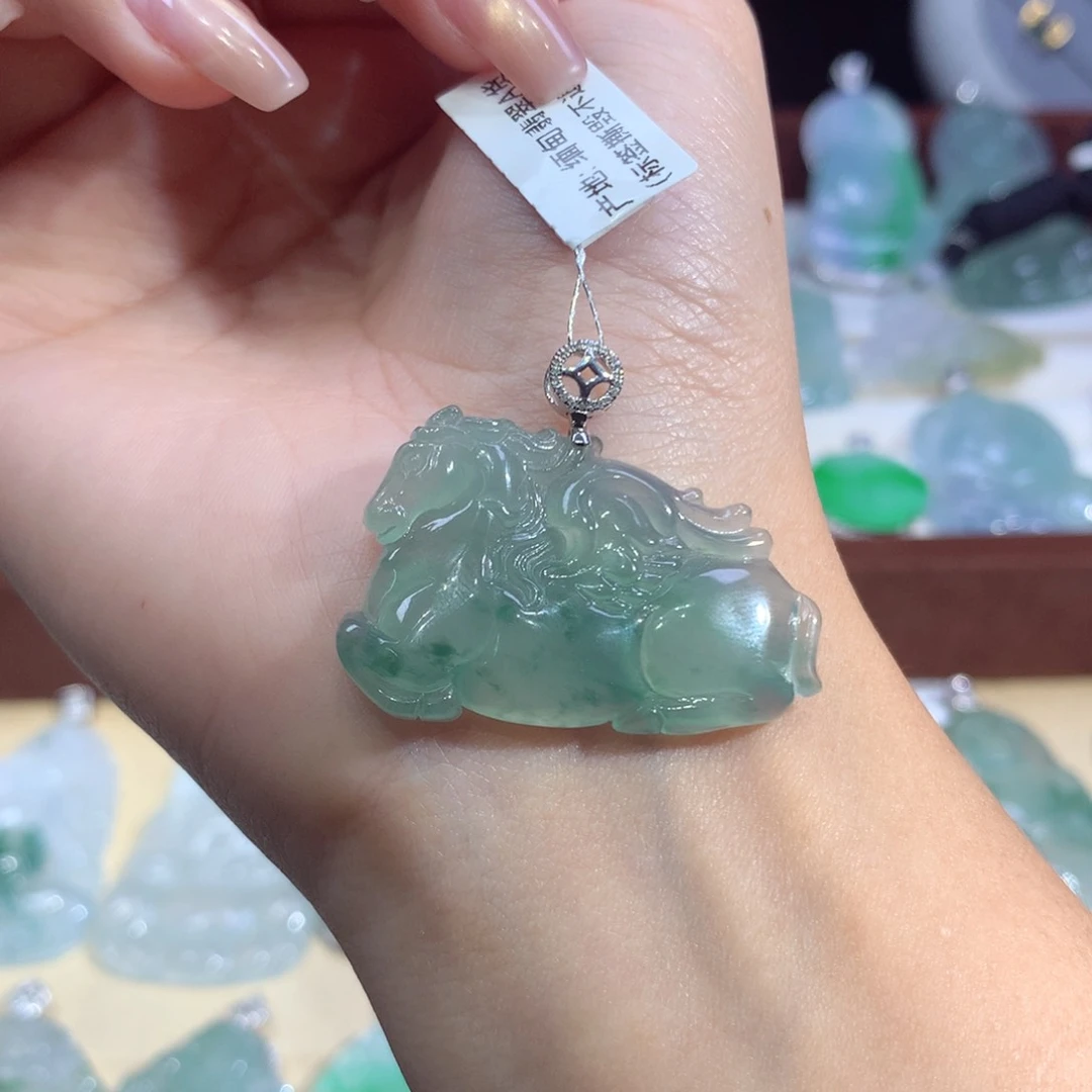 吊坠(不含链)18K金镶嵌翡翠