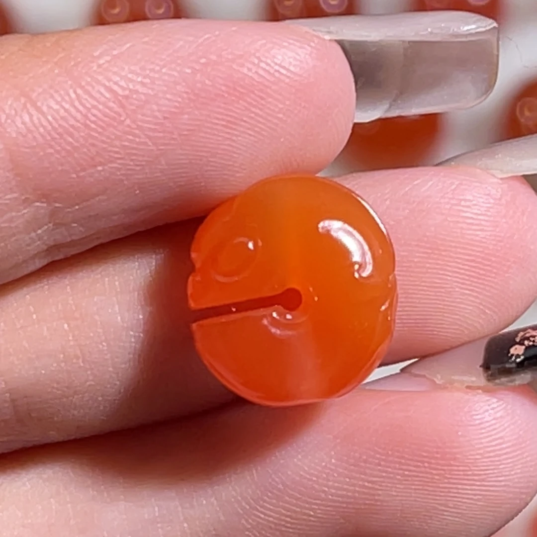 南红玛瑙未镶嵌玉猪龙11.6x6x12.5mm