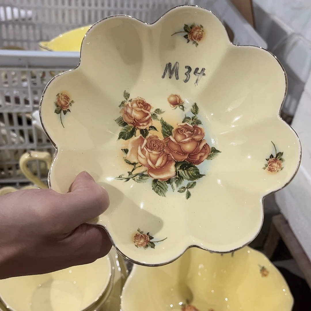 星博汇陶瓷有限公司2个