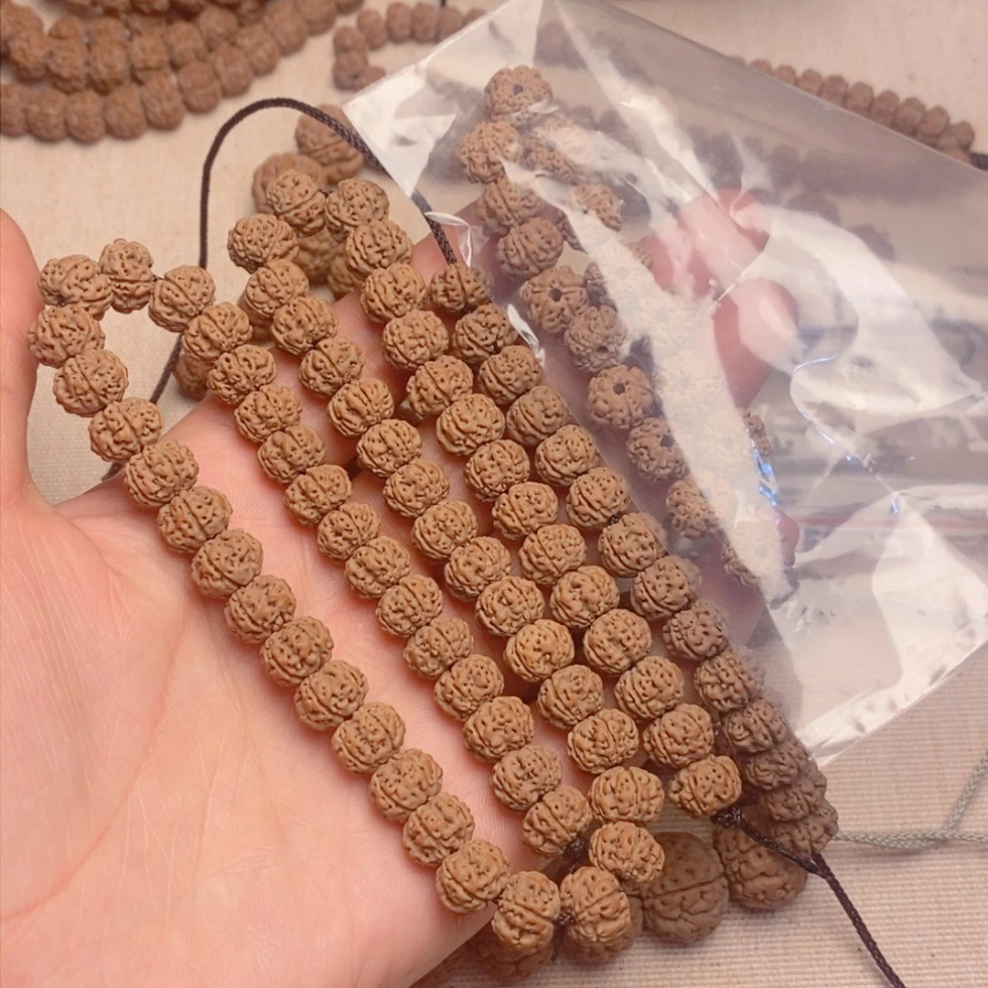 金刚菩提吊坠輕****山凹底梅花10+