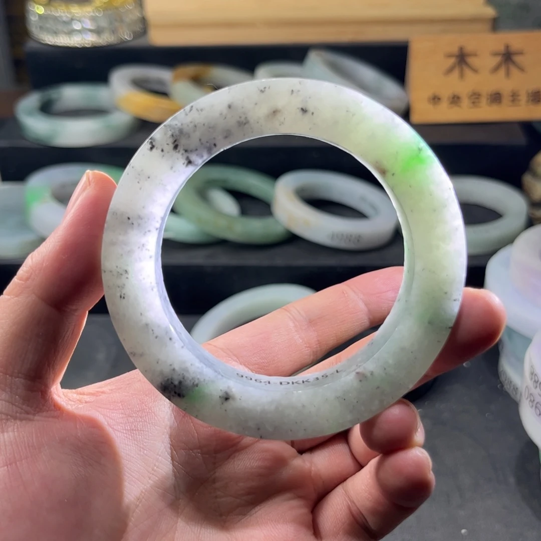 定制翡翠手镯未镶嵌