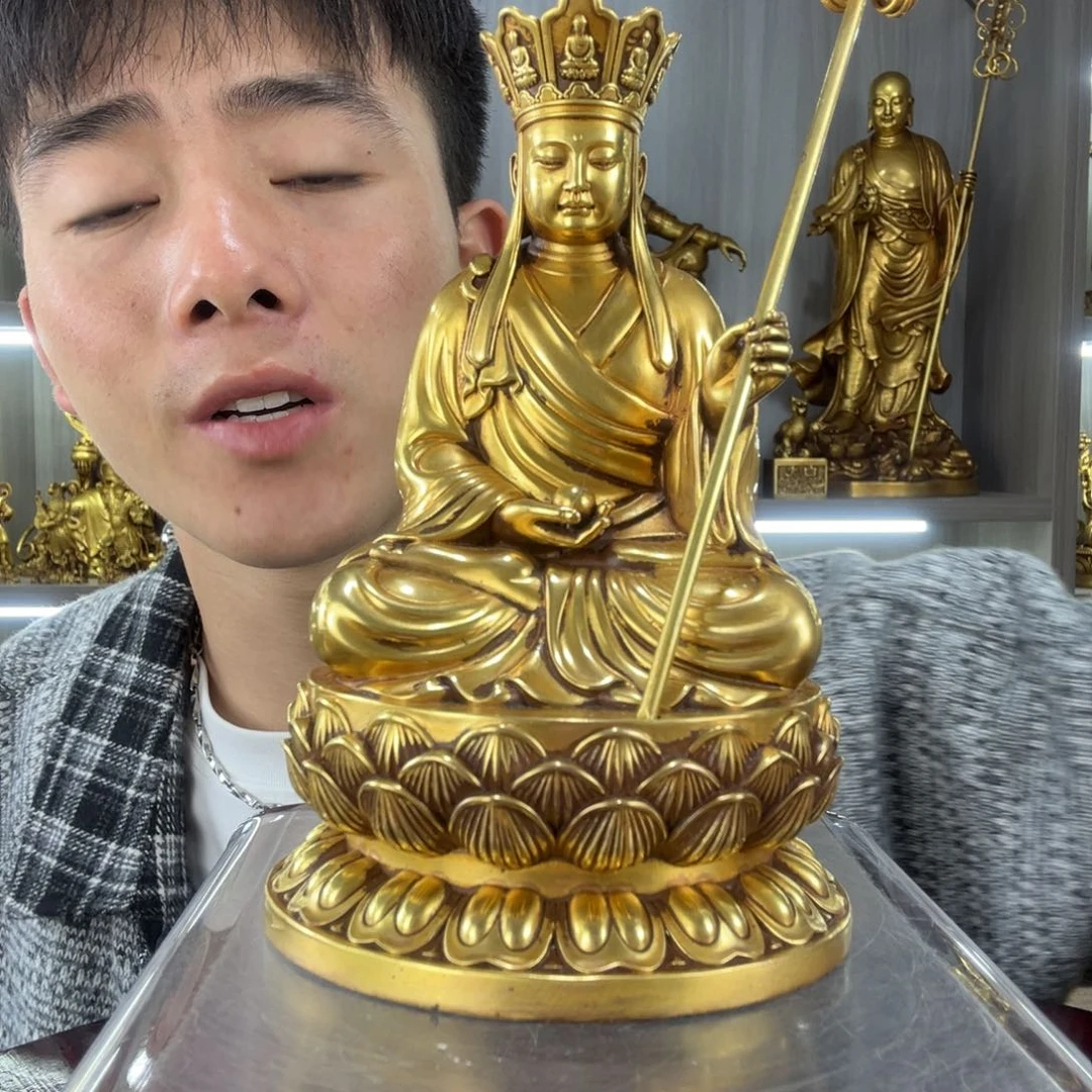 用***户的造型和造型都很精美