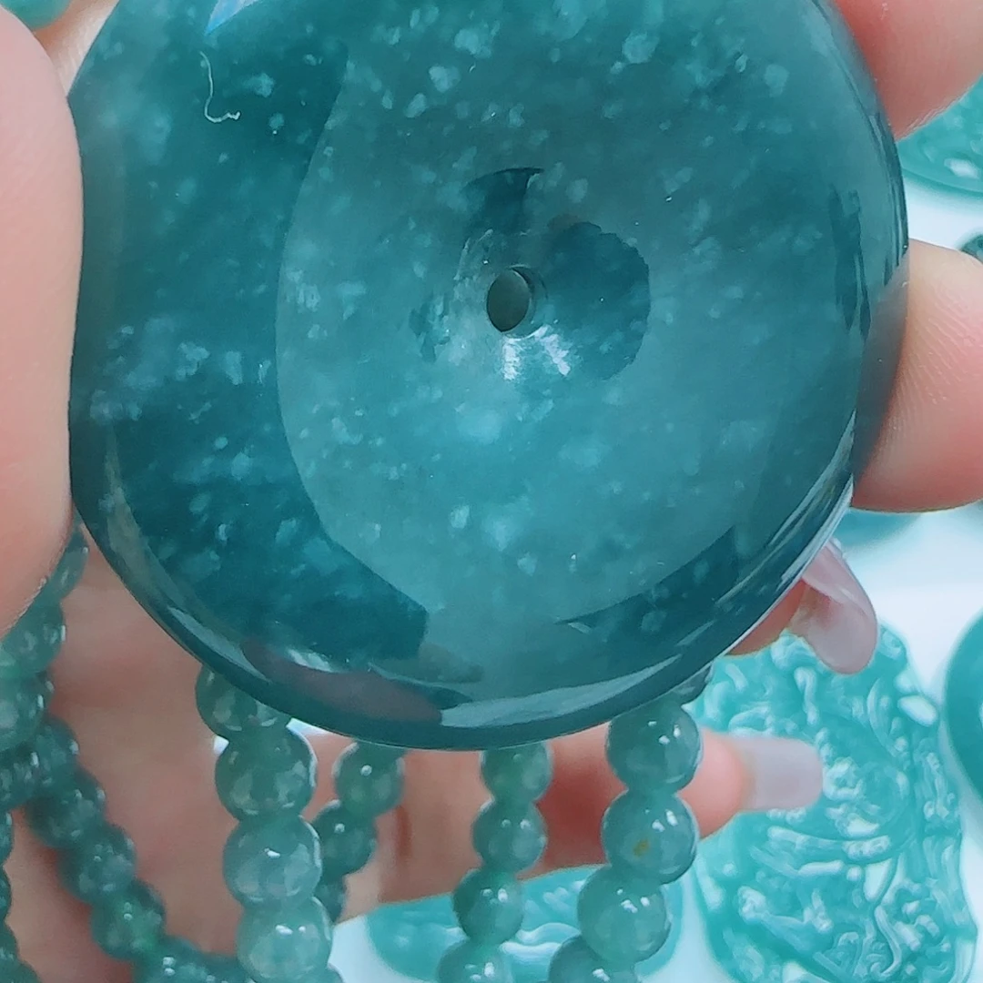 未镶嵌挂件翡翠111
