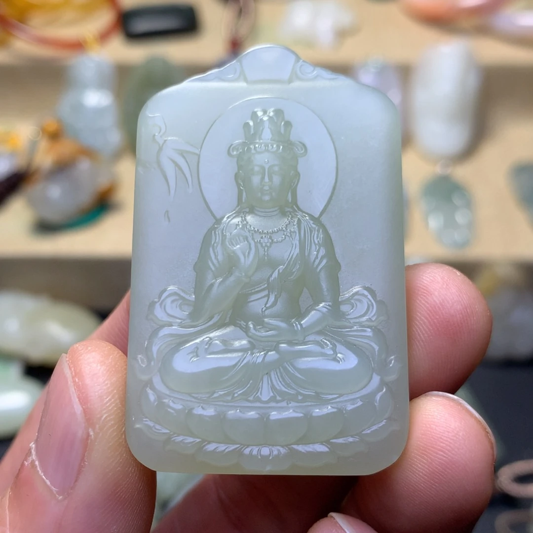 颈饰未镶嵌和田玉