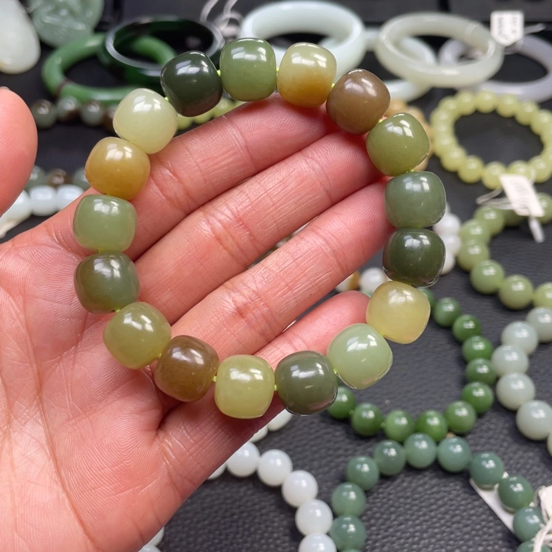 和田玉未镶嵌手链