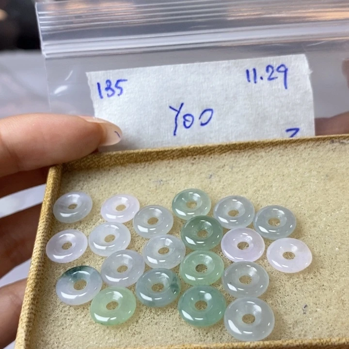 定制翡翠未镶嵌不退