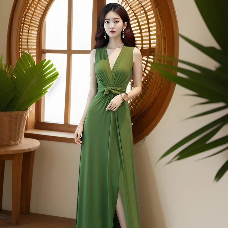 精致法式高级感绿色无袖连衣裙女夏小香风气质正式场合长裙