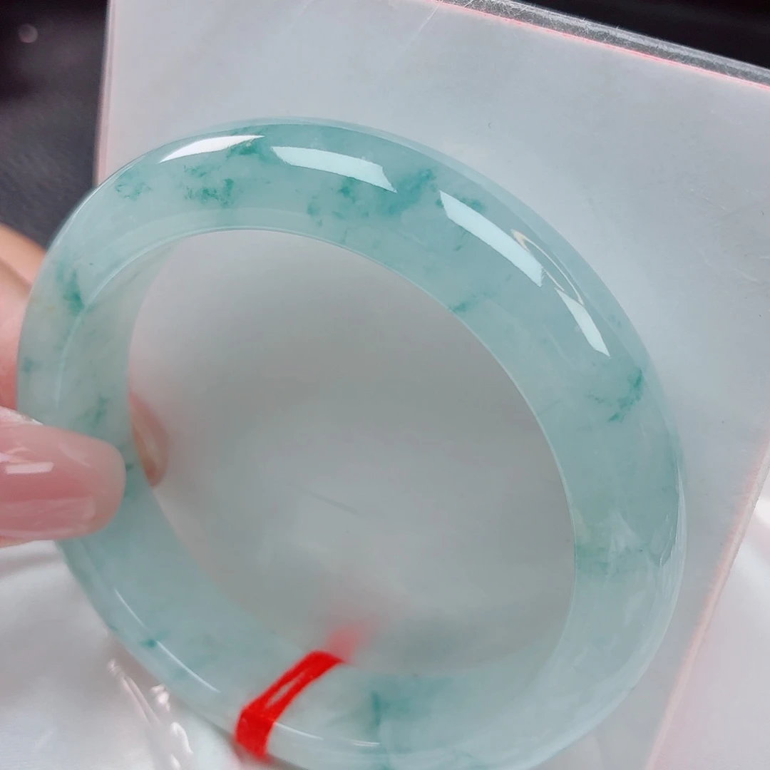 翡翠未镶嵌手镯56