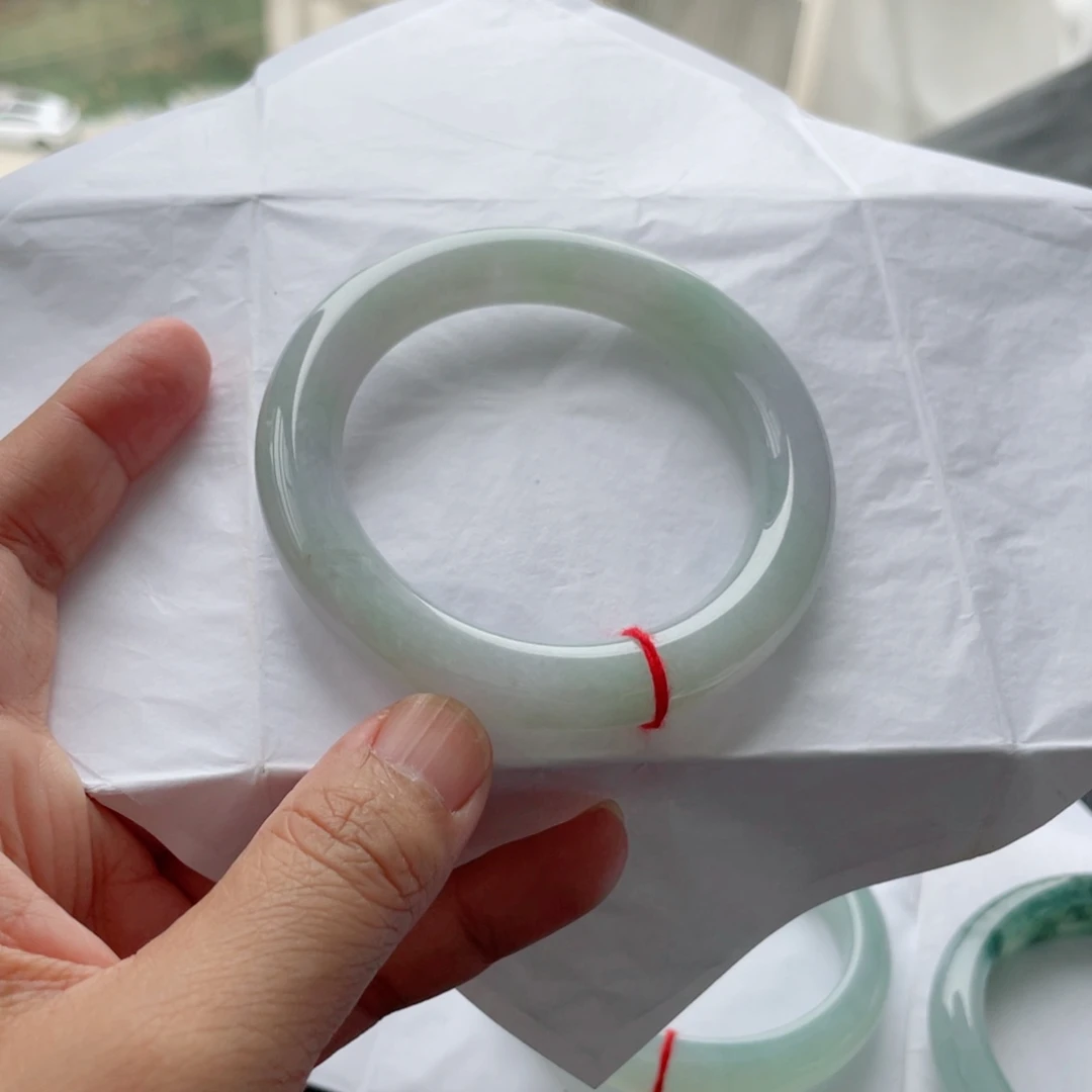 翡翠未镶嵌手镯翡翠手镯