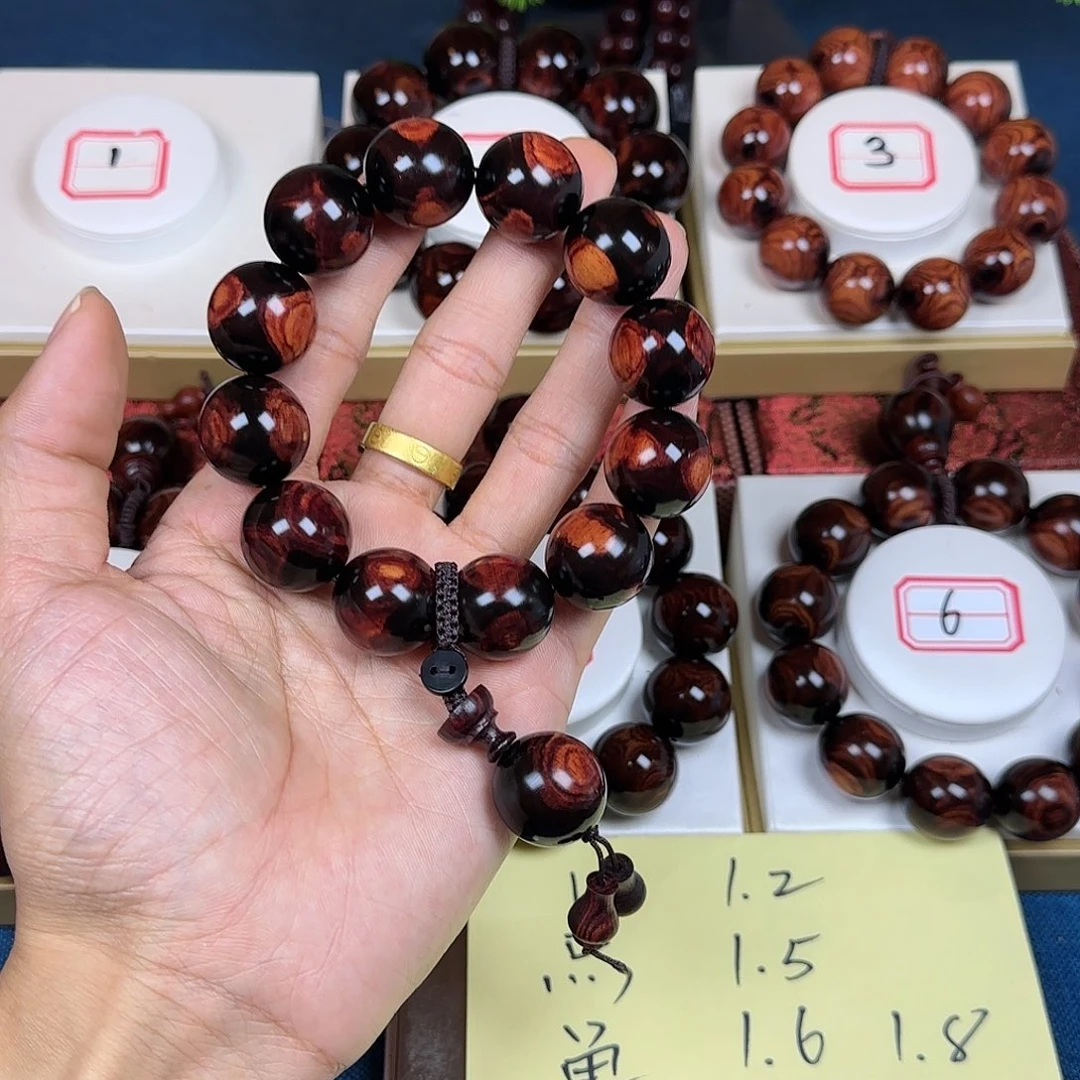 黄***务花梨木类黄花梨2.0