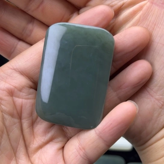 未镶嵌和田玉珠宝半成品