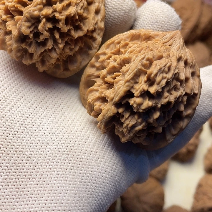 桃核吊坠大**3满天星狮子头