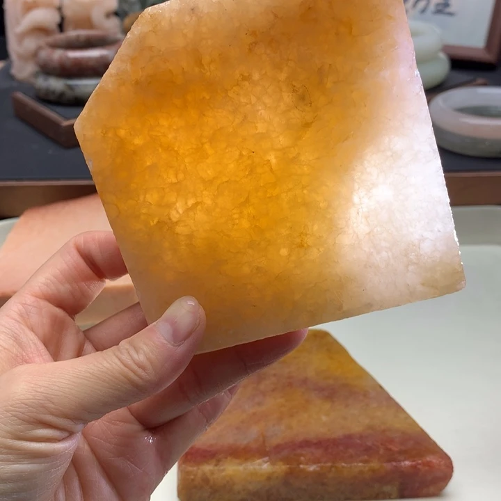 石英岩玉未镶嵌手镯