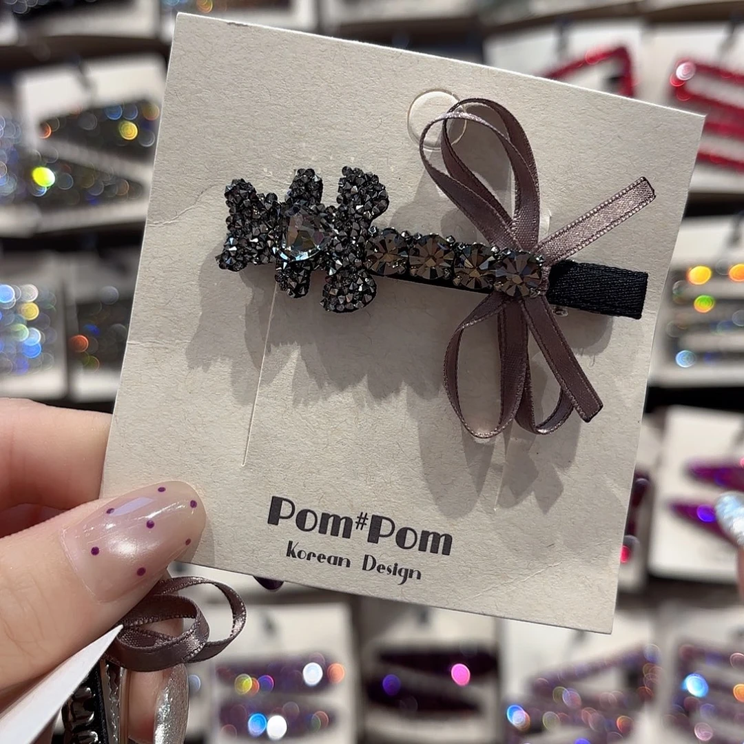 皮质铁合金小熊压夹一个