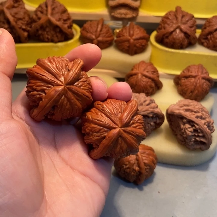 吊坠文玩核桃Z**N