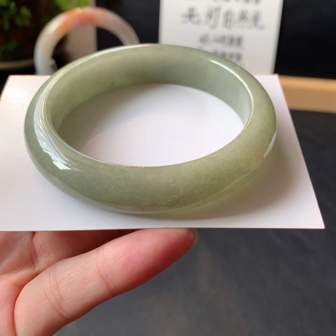 翡翠未镶嵌手镯1号56-13.2-8.1强推