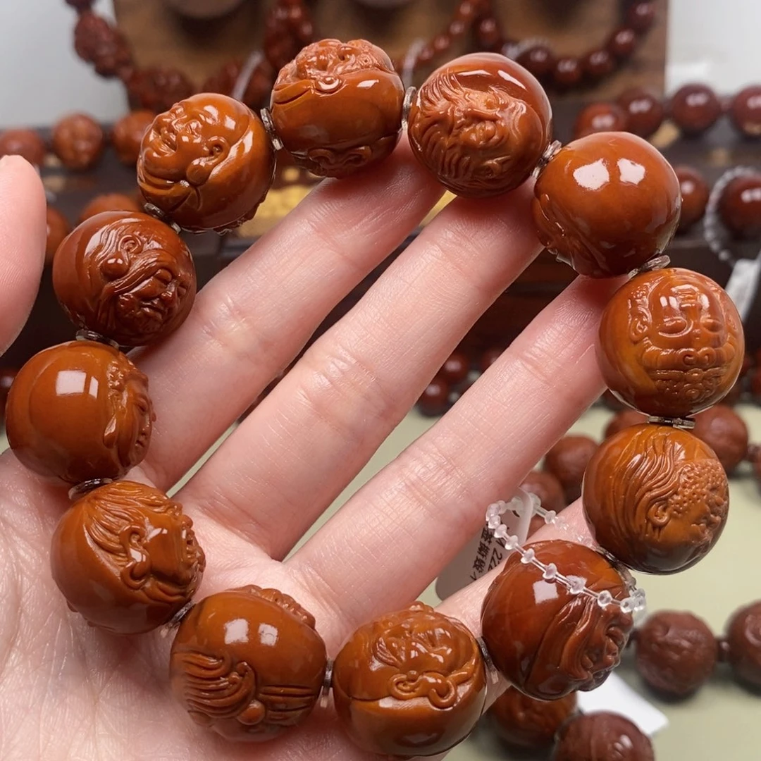 橄榄核吊坠野**记十八罗汉