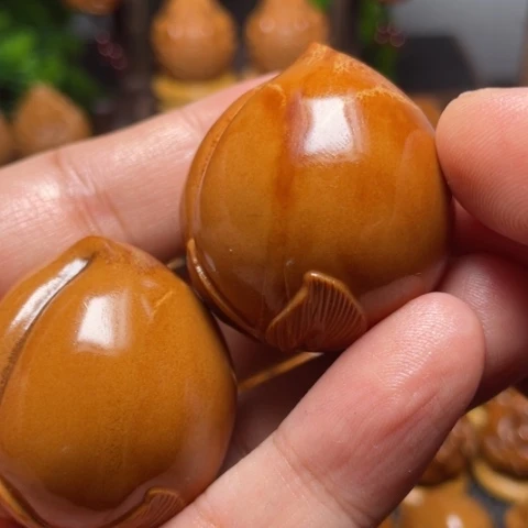 橄榄核手串/手链寿桃手球一对3.7左右