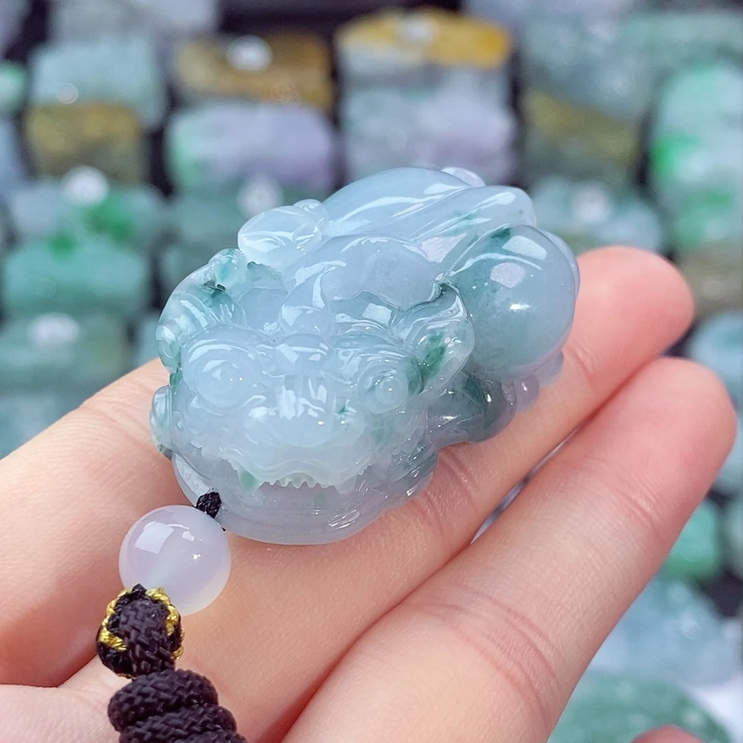 颈饰未镶嵌翡翠浅*?天然