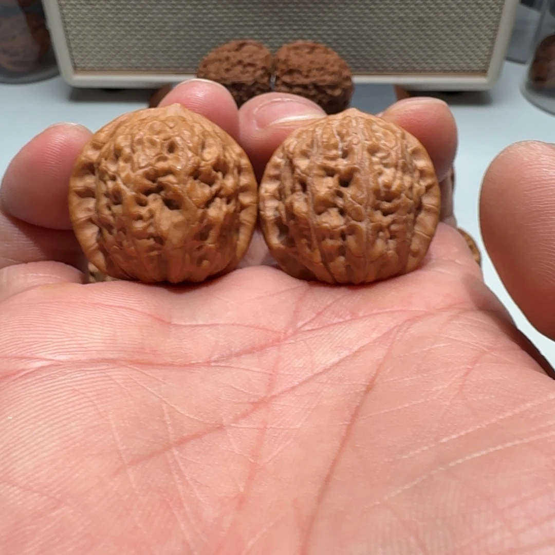 吊坠文玩核桃虎胆33