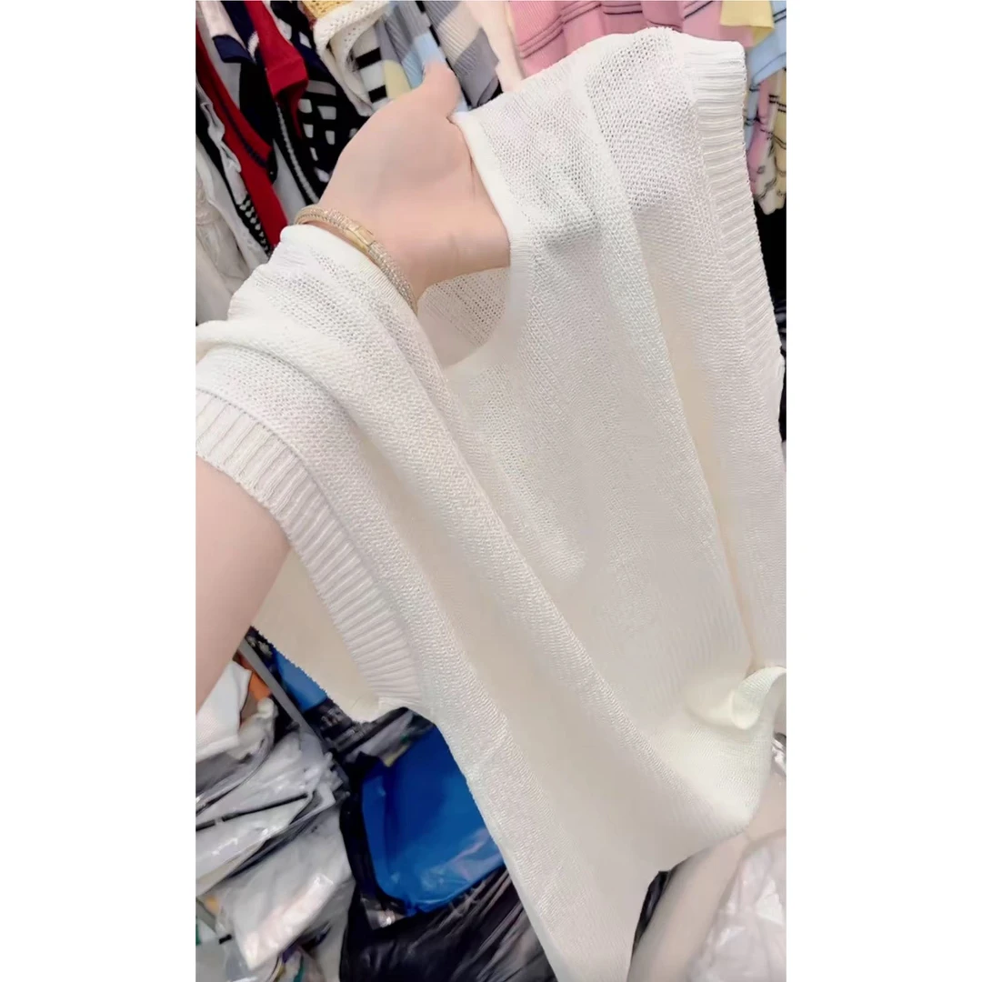 今年流行穿搭2025夏季新款温柔风减龄圆领毛针织衫宽松无袖上衣