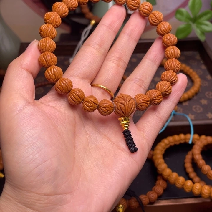 手串桃核龙纹涛哥