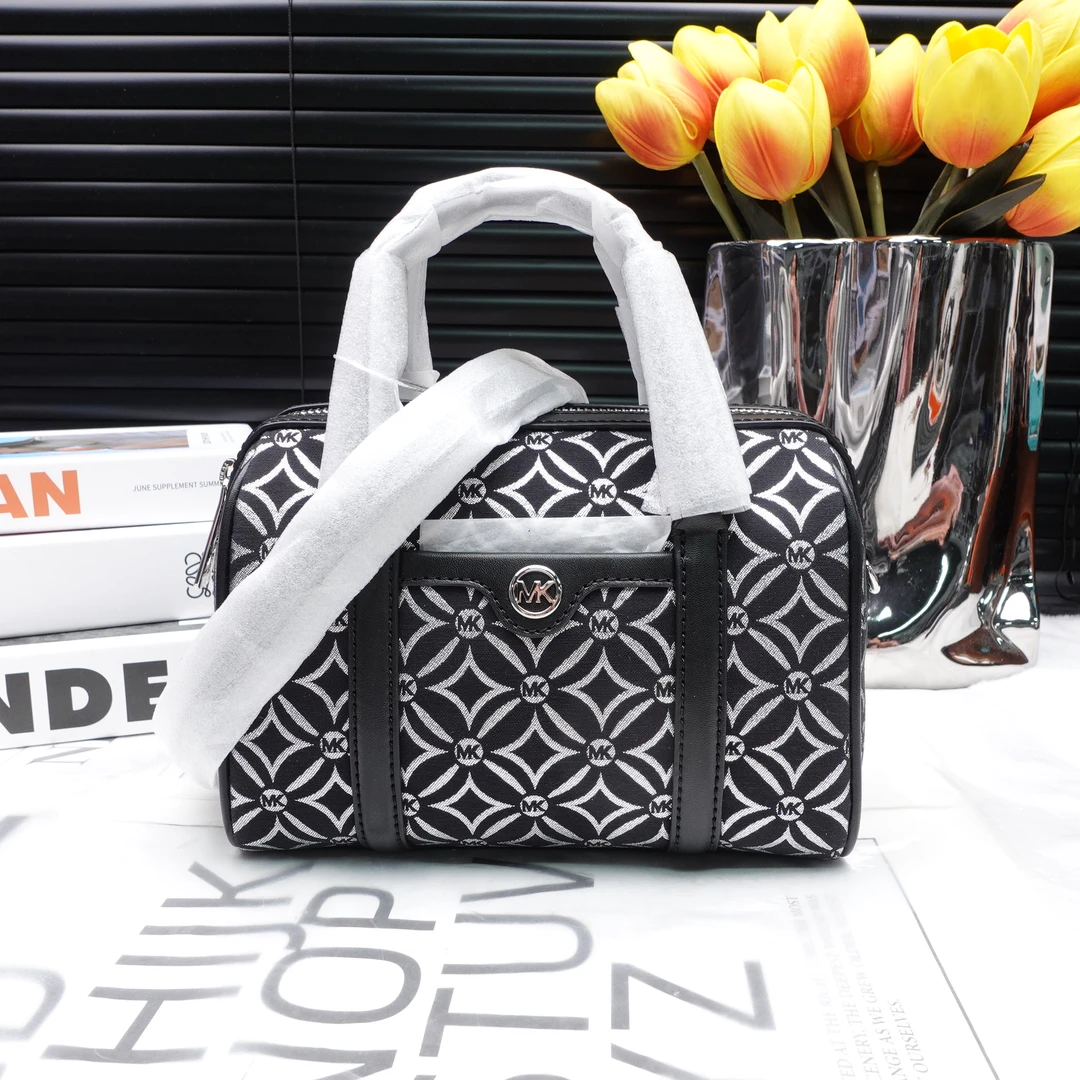 95新 MICHAEL KORS/迈克高仕 单肩包/T10194775