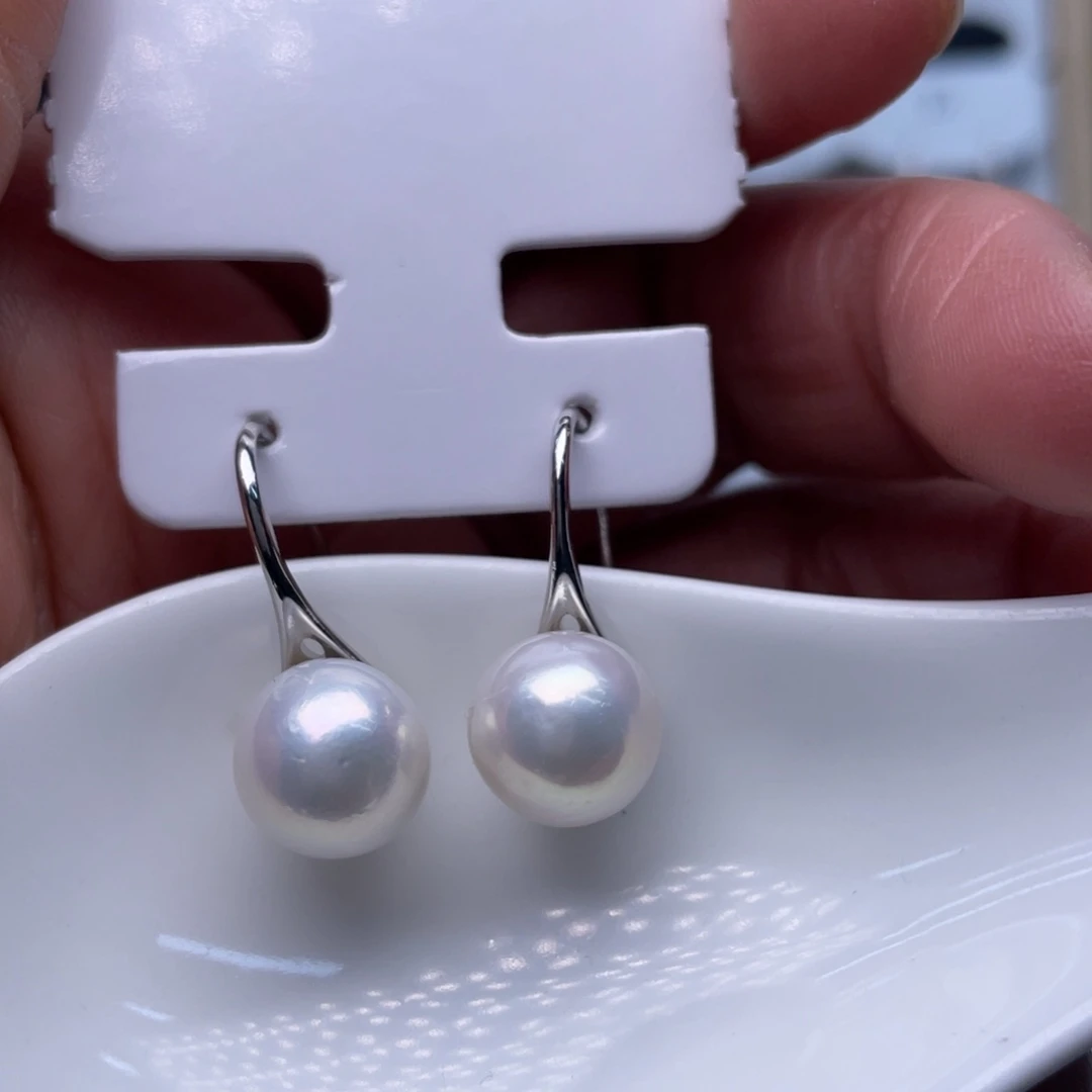 淡水珍珠耳饰未镶嵌