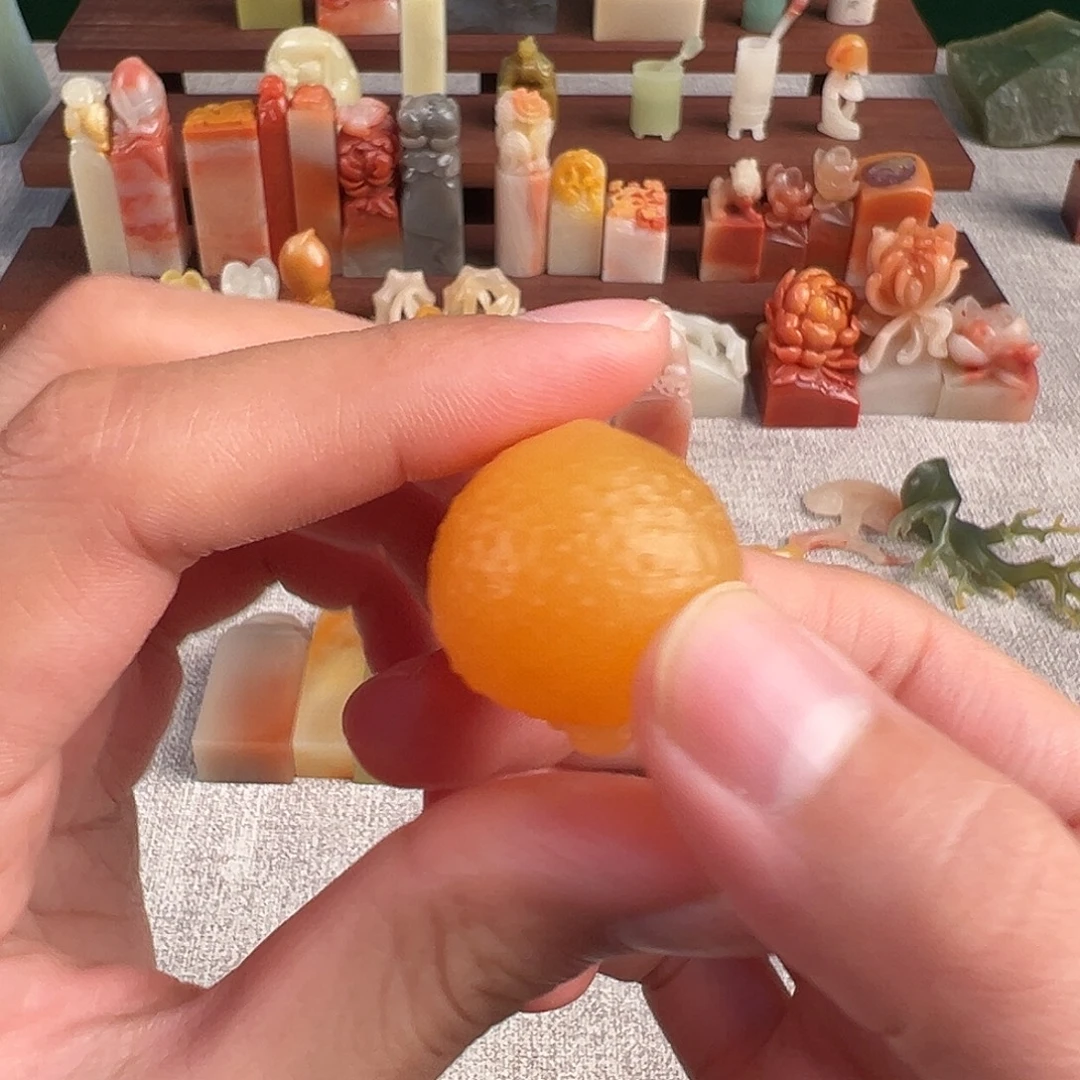 印石老挝石荔枝金田黄