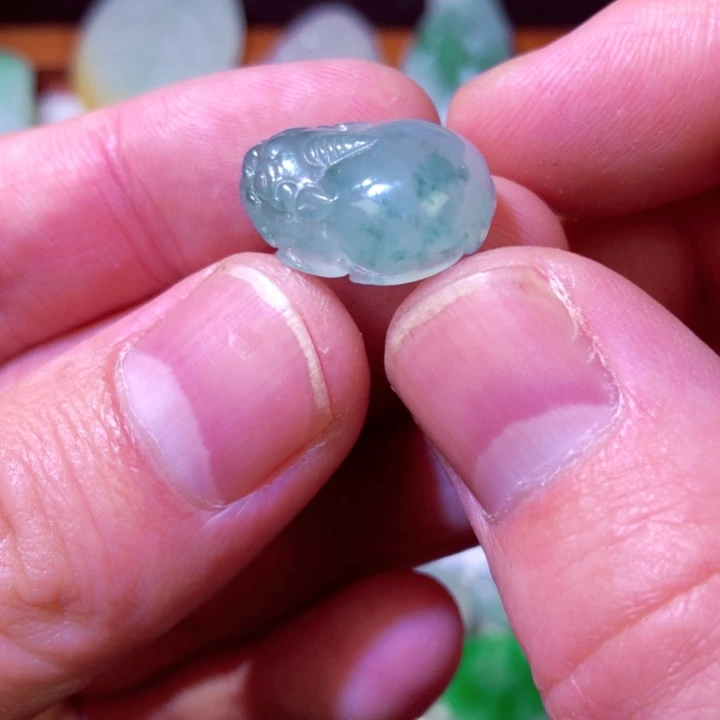 定制翡翠未镶嵌天然a货翡翠