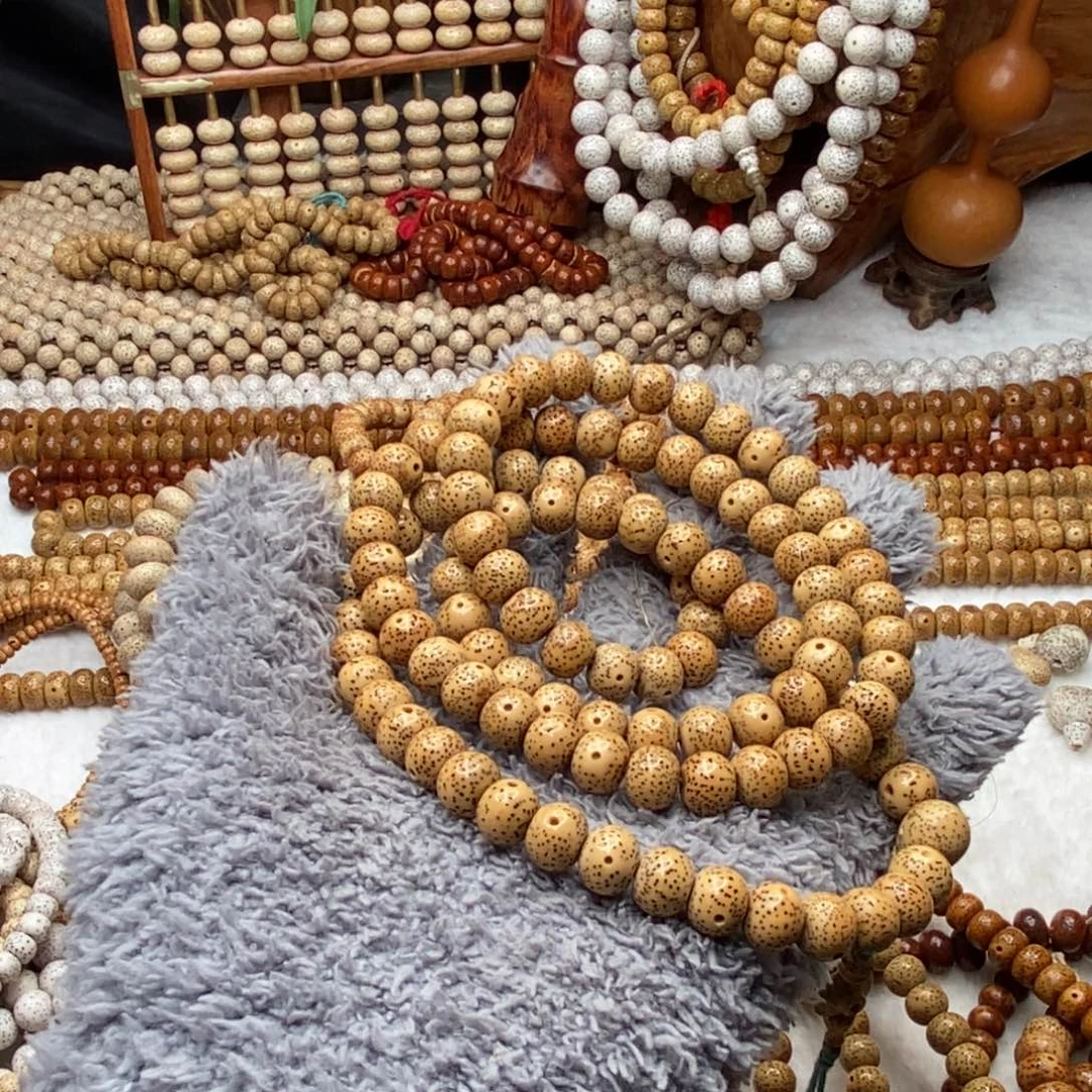 吊坠星月菩提苹果8/10