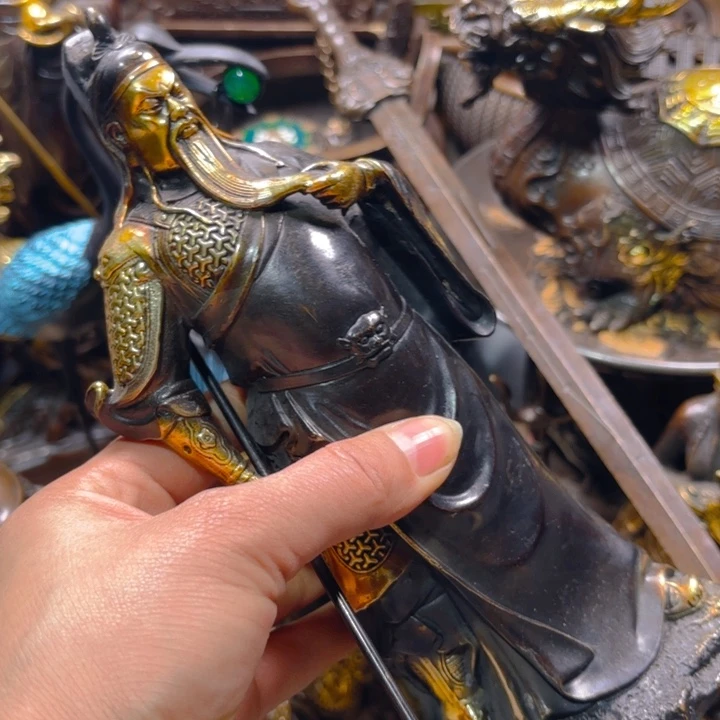 铜器摆件收收藏藏