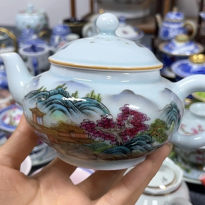 摆件景德镇陶瓷协会常务秘书
