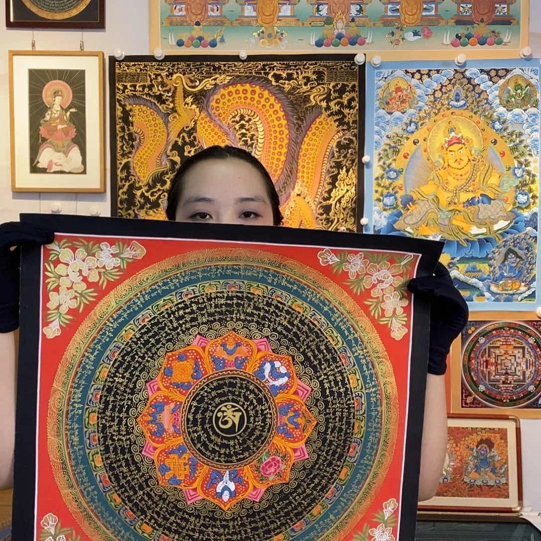 卷轴画纯手绘唐卡六字真言50厘米左右