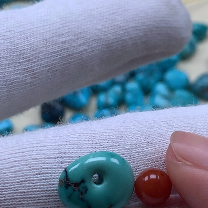 未镶嵌南红玛瑙珠宝奇石