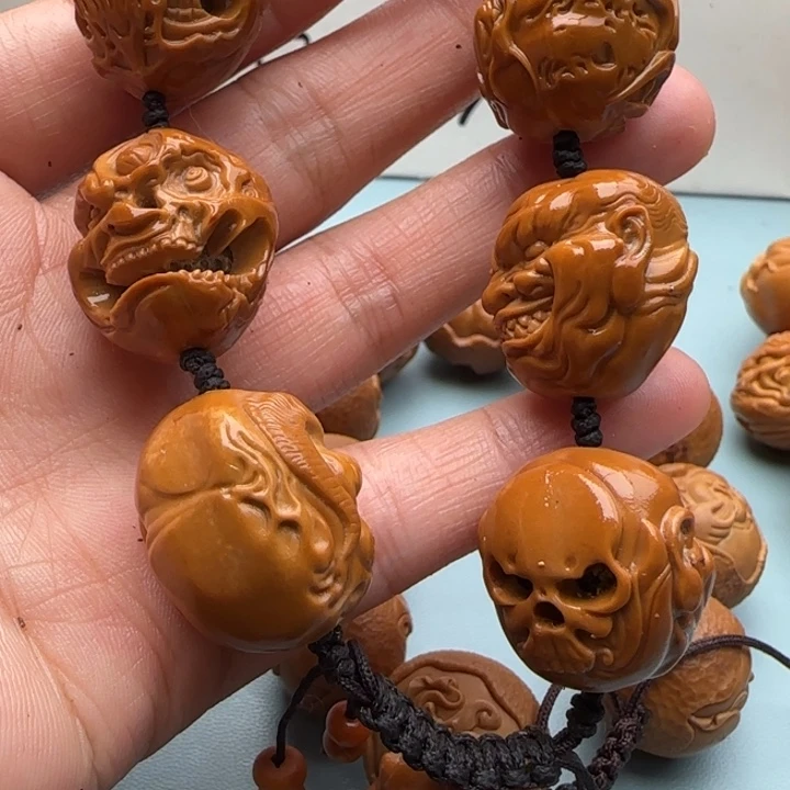 橄榄核手串一****开雕刻工艺