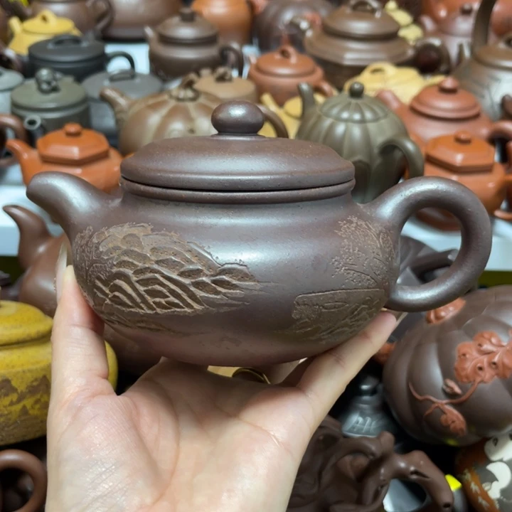 底槽青茶壶紫砂藝術作品
