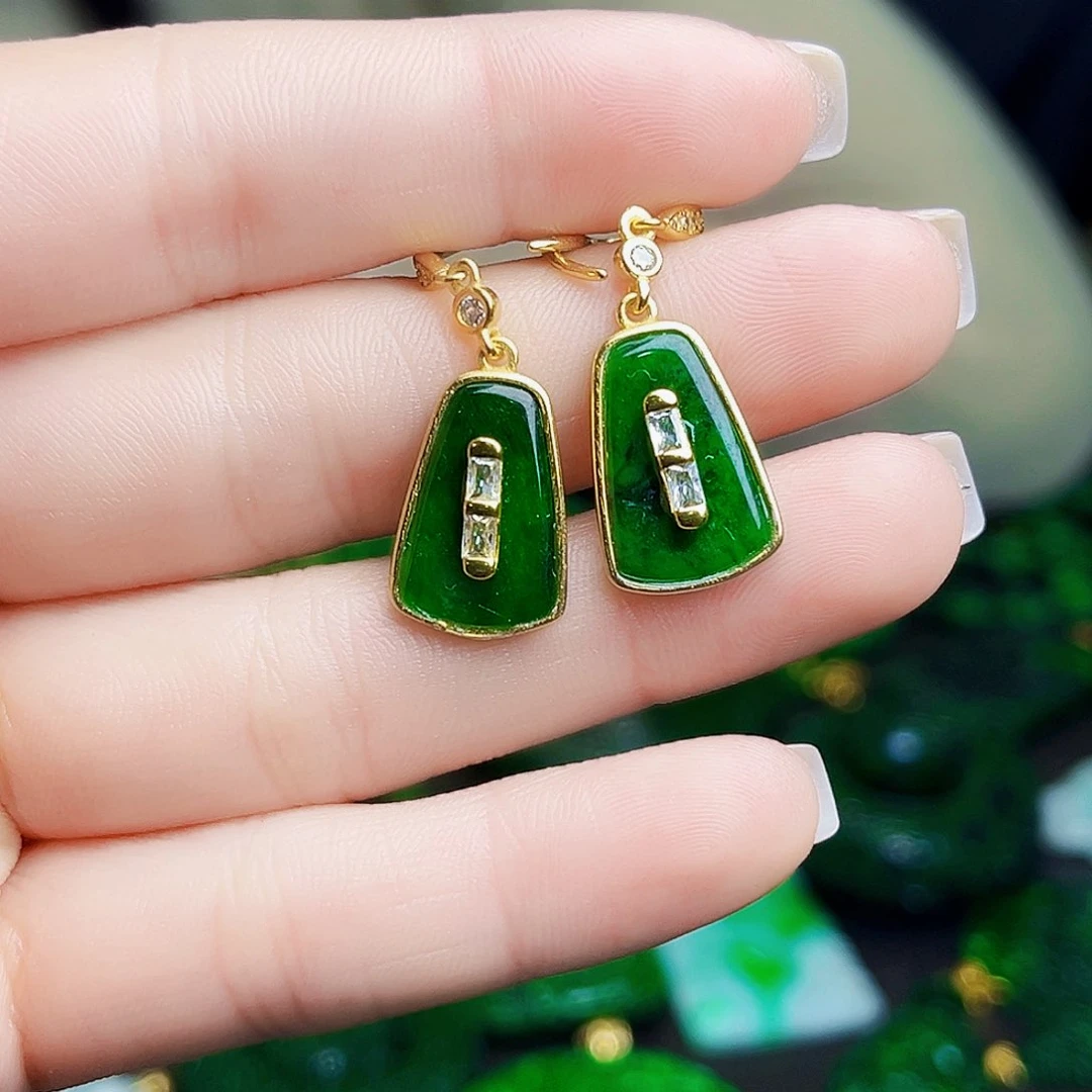 颈饰银S925镶嵌翡翠多样性