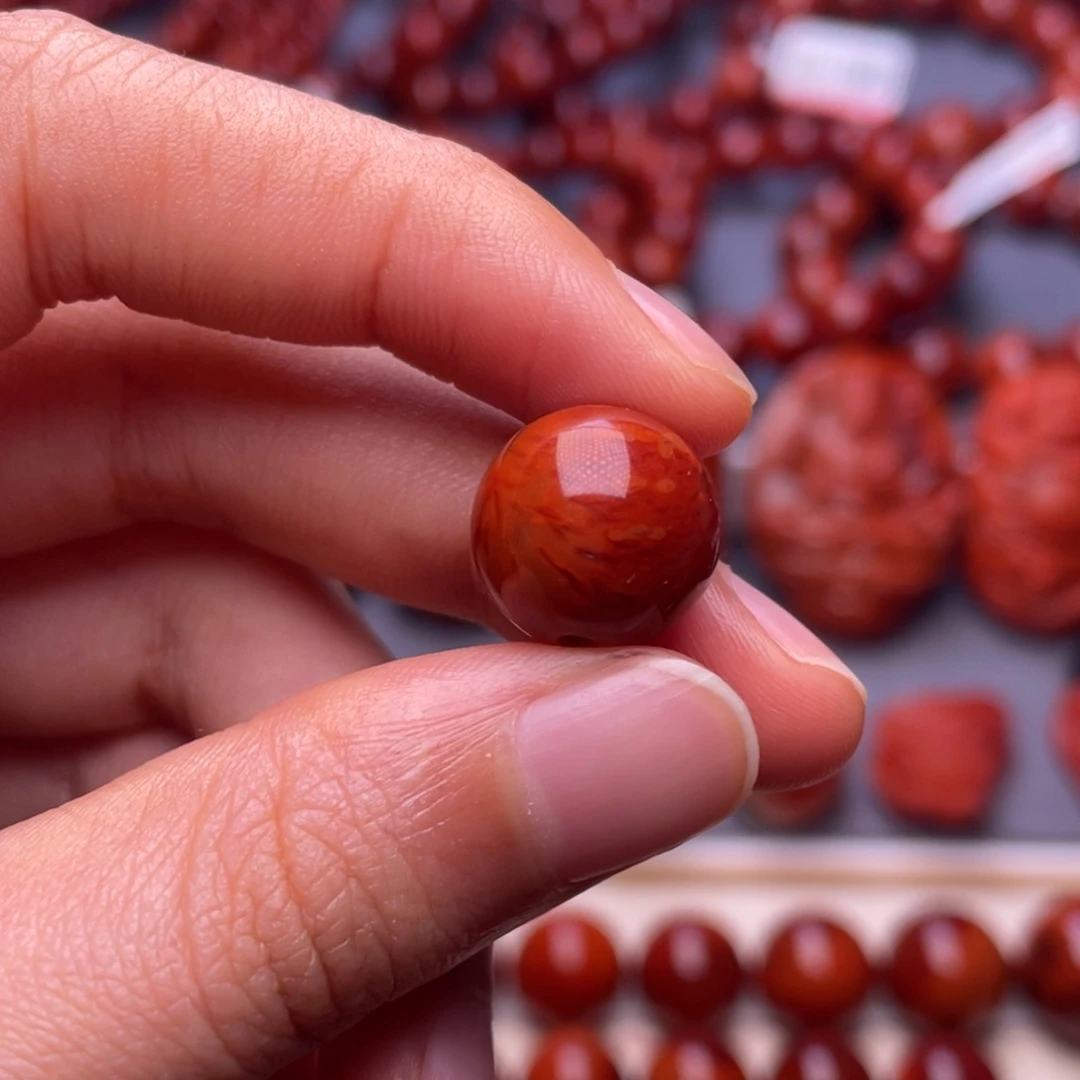 小***妮南红玛瑙其他未镶嵌13.4mm高品瓦西火焰纹满肉圆珠