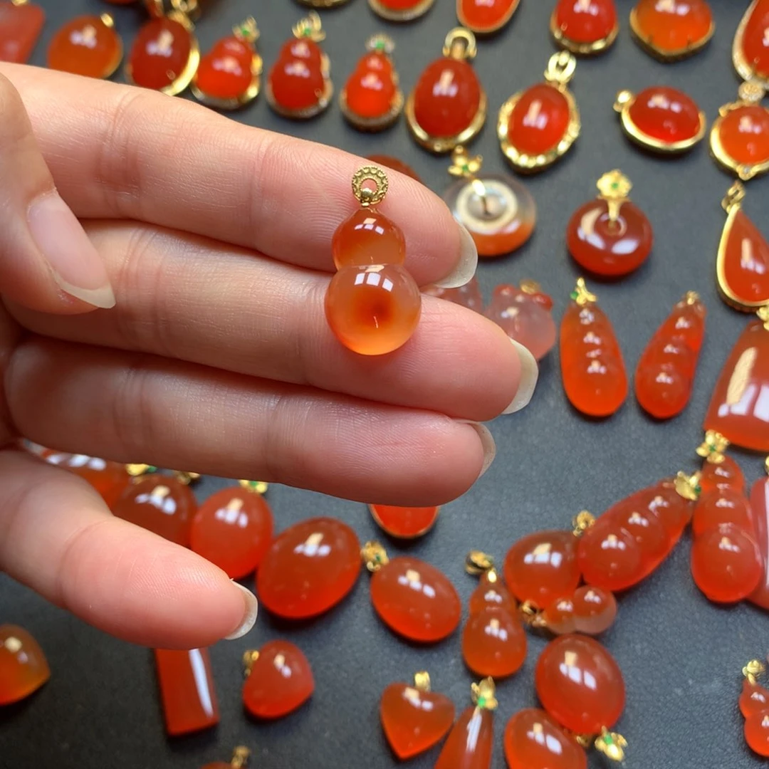 定制南红玛瑙未镶嵌