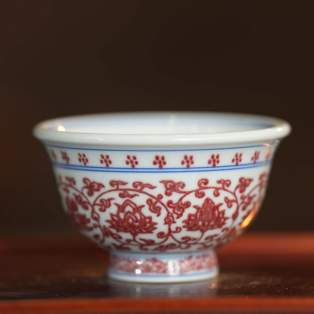 镇窑1728丨釉里红双狮永乐缠枝莲 压手杯100ml