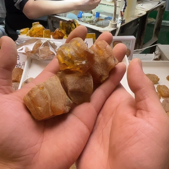 半***糖定制琥珀未镶嵌天然琥珀蜜蜡