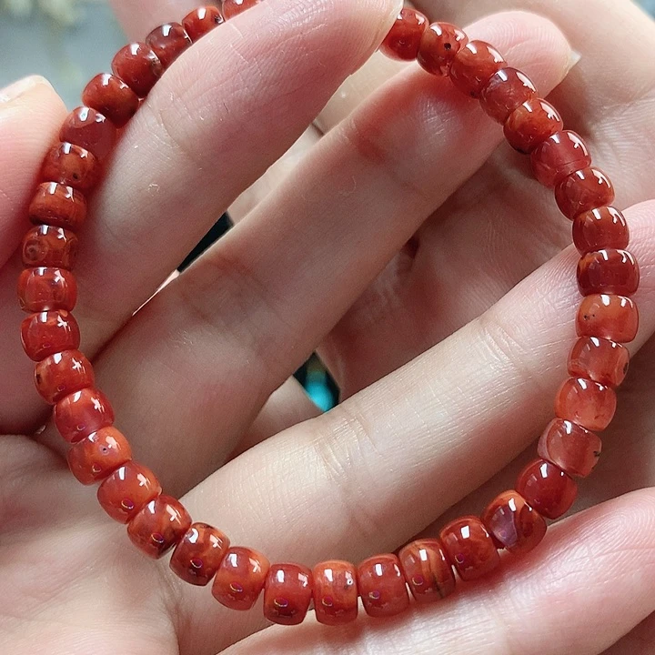 南红玛瑙未镶嵌珠宝奇石