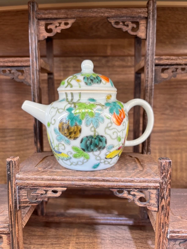手绘瓜蝶连绵古彩陶瓷茶壶手绘景德镇茶具